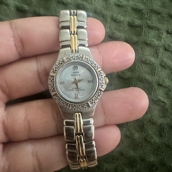 ❌ SOLD❌ Designer Watch bundle - Picture 4 of 6